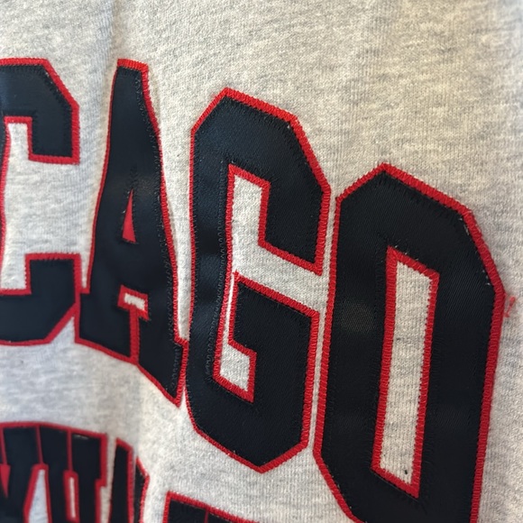 Mitchell & Ness Chicago Blackhawks Sweatshirt - Picture 4 of 7
